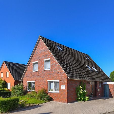 Ferienwohnung Im Haus Weinstock Esens Ngoại thất bức ảnh